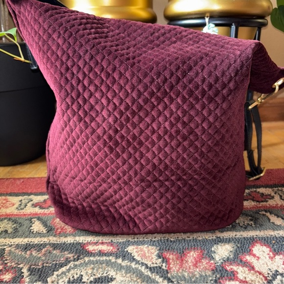 Vera Bradley Mini Carson Hobo Quilted Chocolate Velvet Maroon Shoulder - Picture 4 of 7